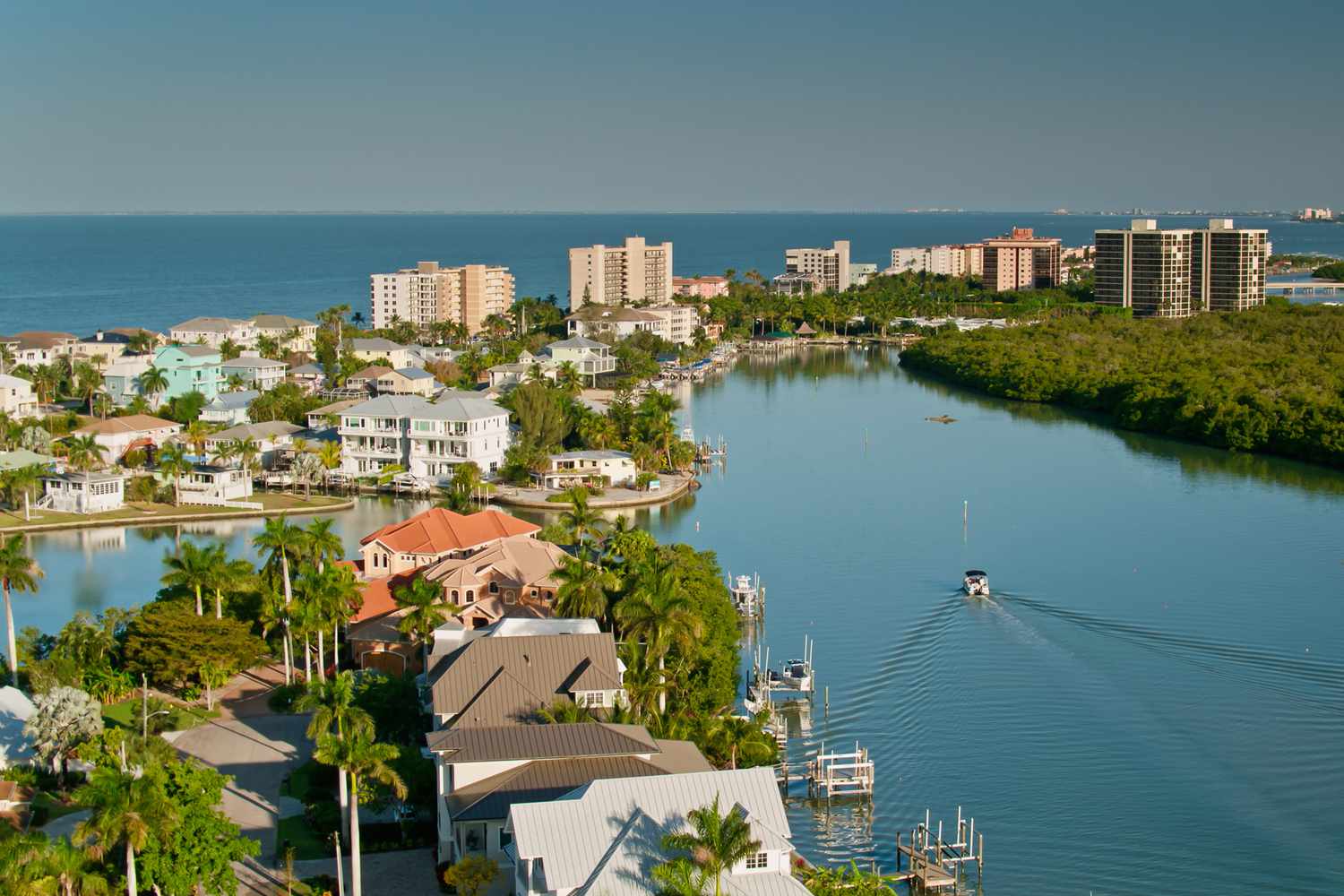 Bonita Springs, Florida - CWR Wholesale Distribution Hub